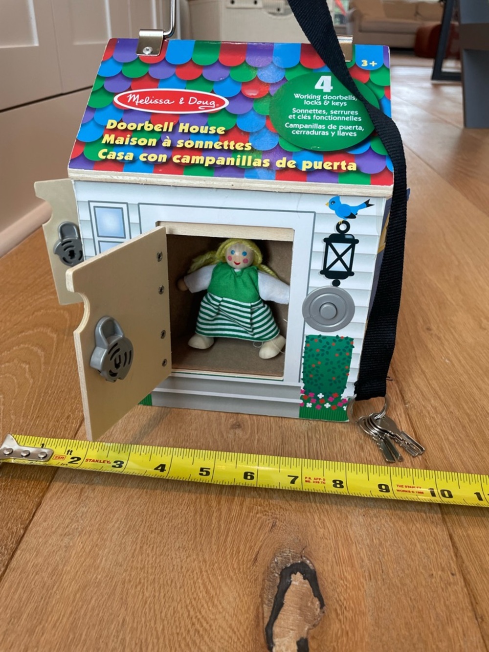 Melissa & Doug Doorbell House Playset with Doll - Green, White, Blue, Red